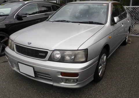 Nissan Bluebird — 5
