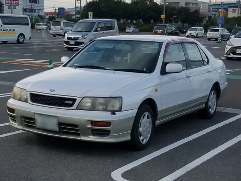 Nissan Bluebird — 6