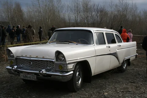 GAZ-13
