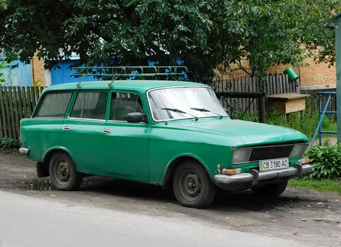 Moskvich 2137 — 8