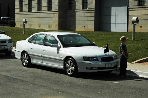 Prime Ministerial Limousine — 7