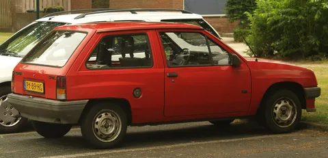 Opel Corsa A — 8