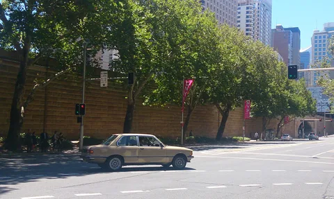 BMW 3 Series — 8