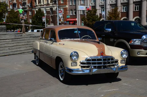 GAZ-12 ZIM — 5