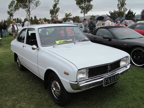Mazda R100 — 4