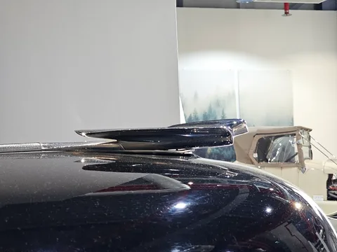 Cadillac Fleetwood — 6