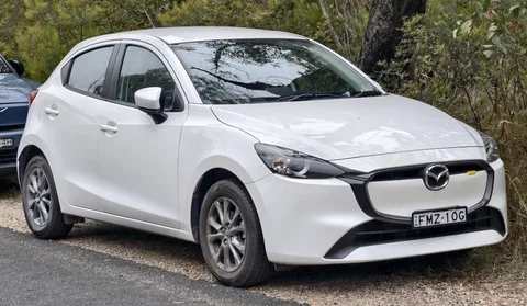 Mazda2