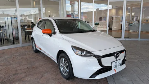 Mazda2 — 3