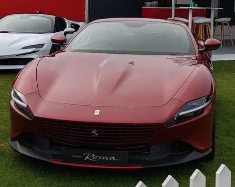 Ferrari Roma — 4