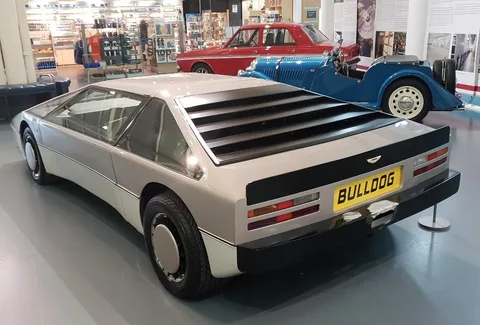 Aston Martin Bulldog — 8