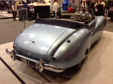Aston Martin 2-Litre Sports — 7