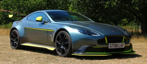 Aston Martin Vantage — 8