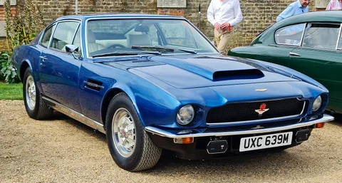 Aston Martin Vantage — 2