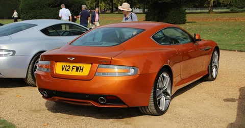 Aston Martin Virage — 4