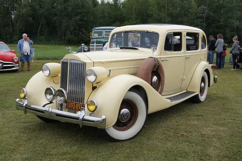 Packard One-Twenty — 3