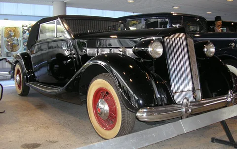 Packard Super Eight