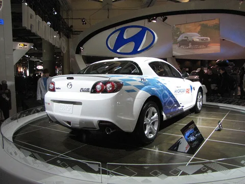 Mazda RX-8 Hydrogen RE — 7