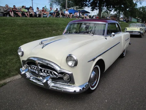 Packard Mayfair — 3