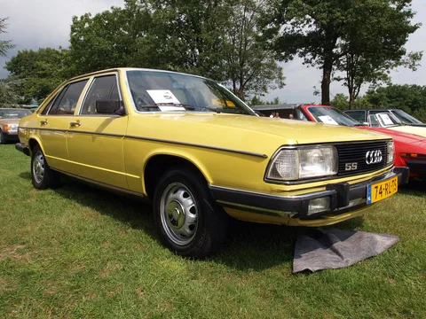 Audi 100 C2 — 5