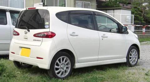 Daihatsu Sonica — 2