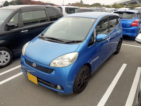 Daihatsu Sonica — 3