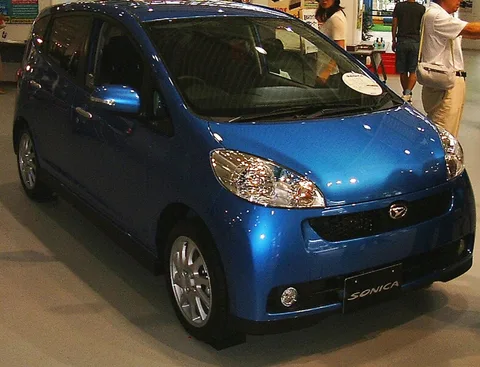 Daihatsu Sonica — 5