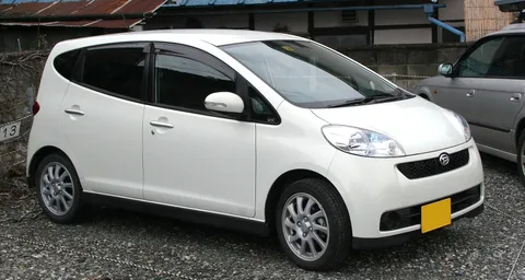 Daihatsu Sonica — 6