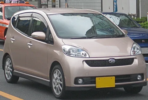 Daihatsu Sonica — 8
