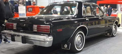 Dodge Aspen — 3