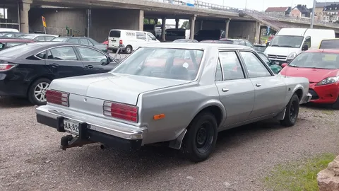 Dodge Aspen — 6
