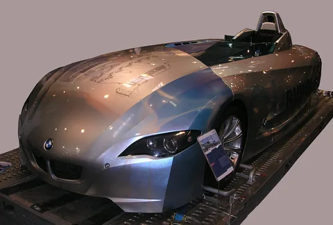 BMW H2R — 8