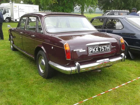 Austin 3-Litre — 6