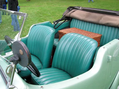 Austin 8 — 6