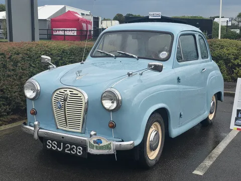 Austin A35 — 8