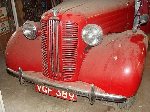 Austin FX3 — 3