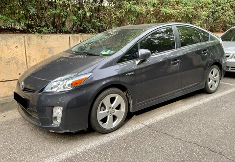 Toyota Prius (XW30) — 4