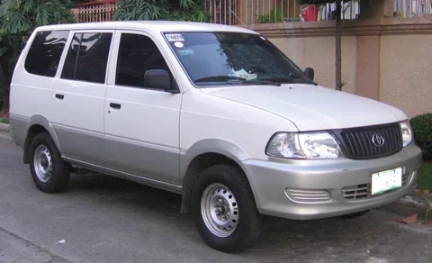 Toyota Revo