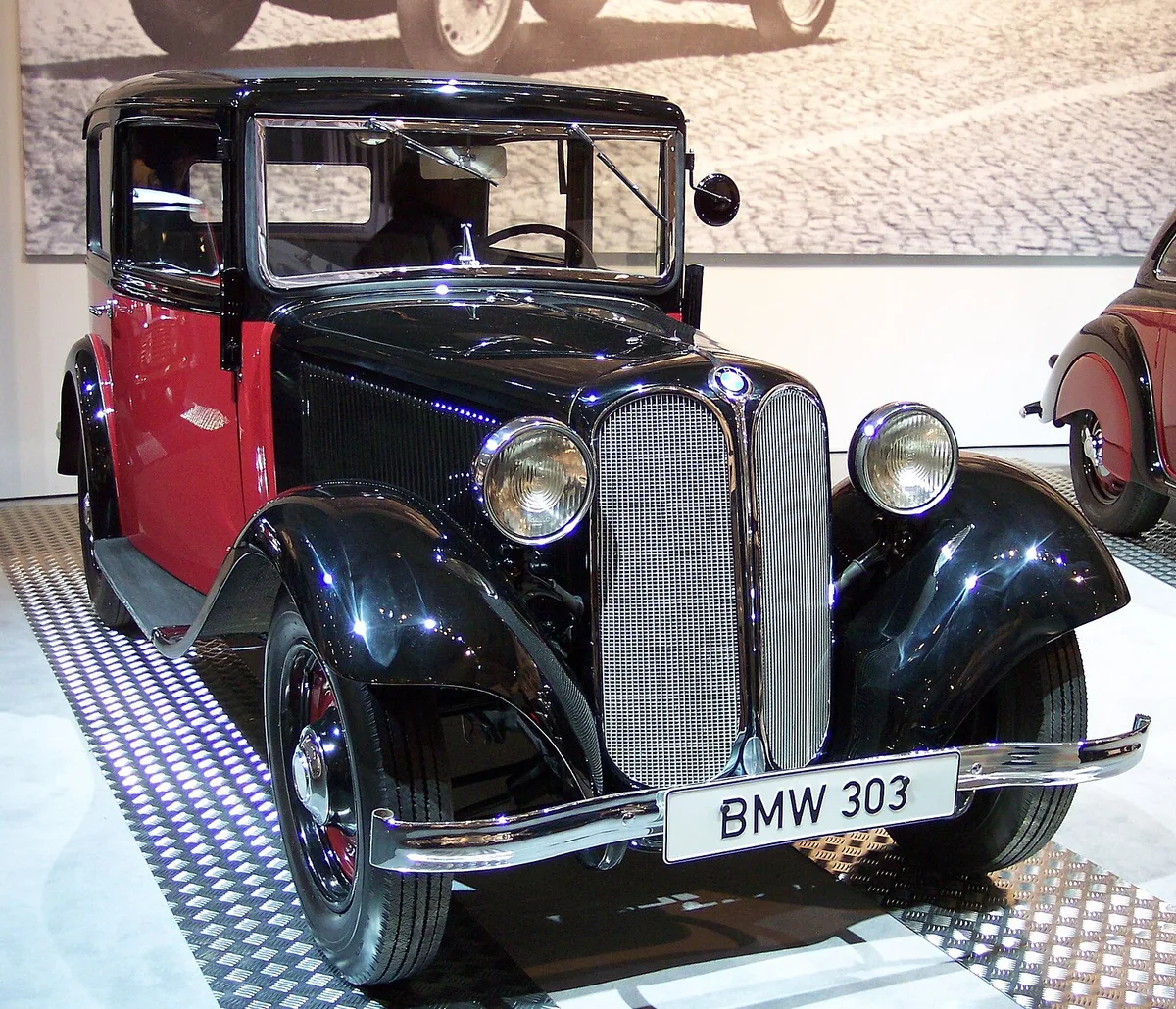 BMW 303