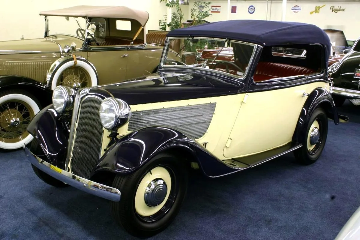 BMW 319