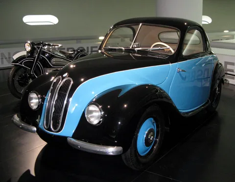 BMW 331