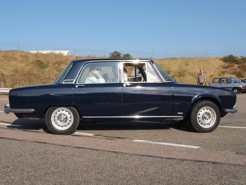 Alfa Romeo 1750 — 7