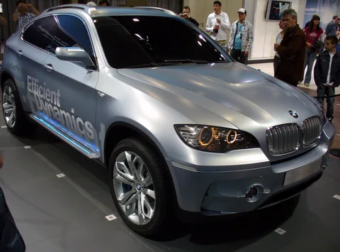 BMW Concept X6 ActiveHybrid
