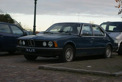 BMW E23 — 5