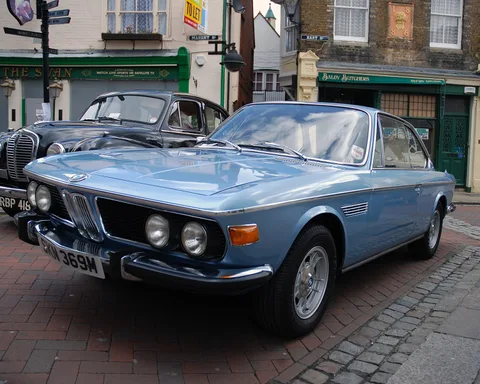 BMW E9 — 3