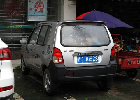 BYD Flyer — 8