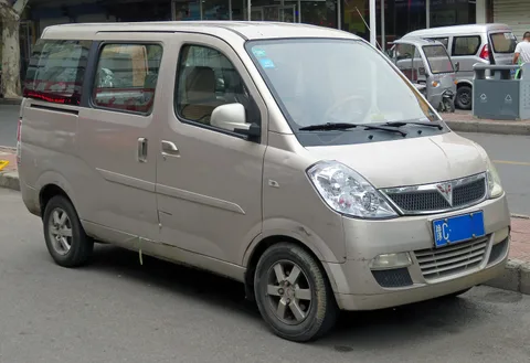 Wuling Hongtu — 2