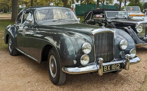 Bentley S1 — 2