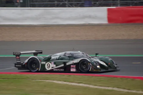 Bentley Speed 8 — 3