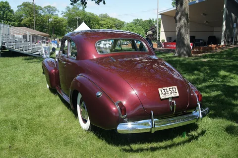Cadillac Series 61 — 5