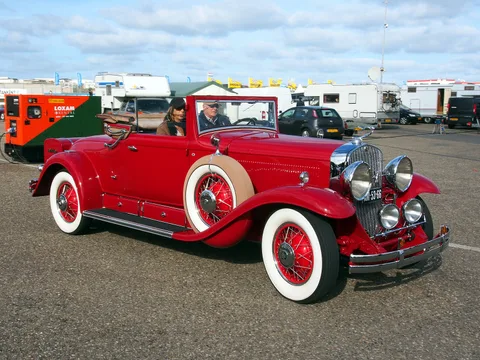 Cadillac Series 355 — 4